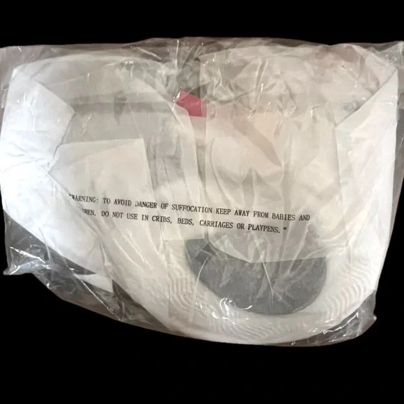 RARE NIP Betsey Johnson Wing Man Rooster 🐔 👜 in orginal packaging Collectors pc. - Picture 11 of 12